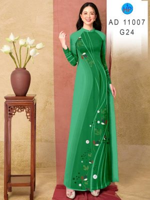 1627374168 325 vai ao dai mau moi ra hien nay (10)